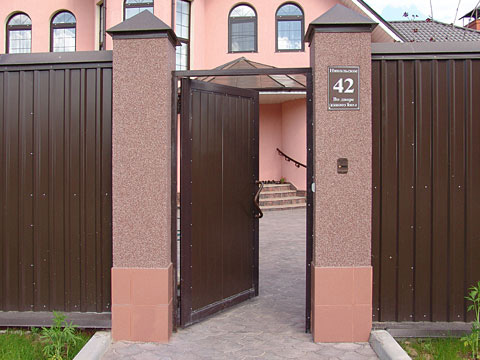 Металлические калитки для коттеджных поселков
